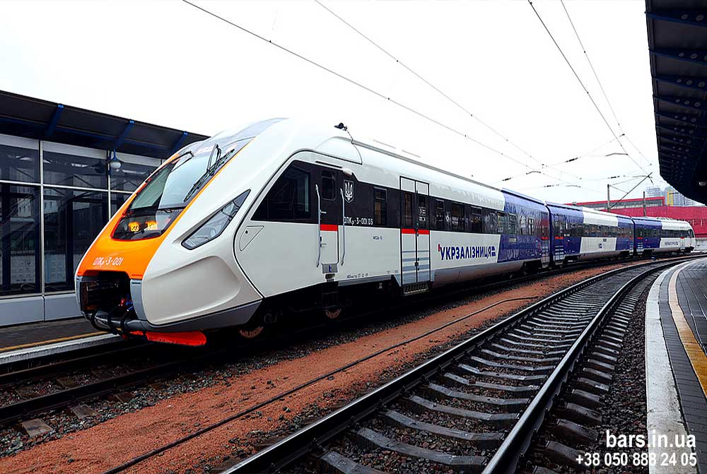 Участие в проекте по производству нового украинского дизель поезда. Из трудногорючего стеклопластика изготовлены панели пассажирского салона